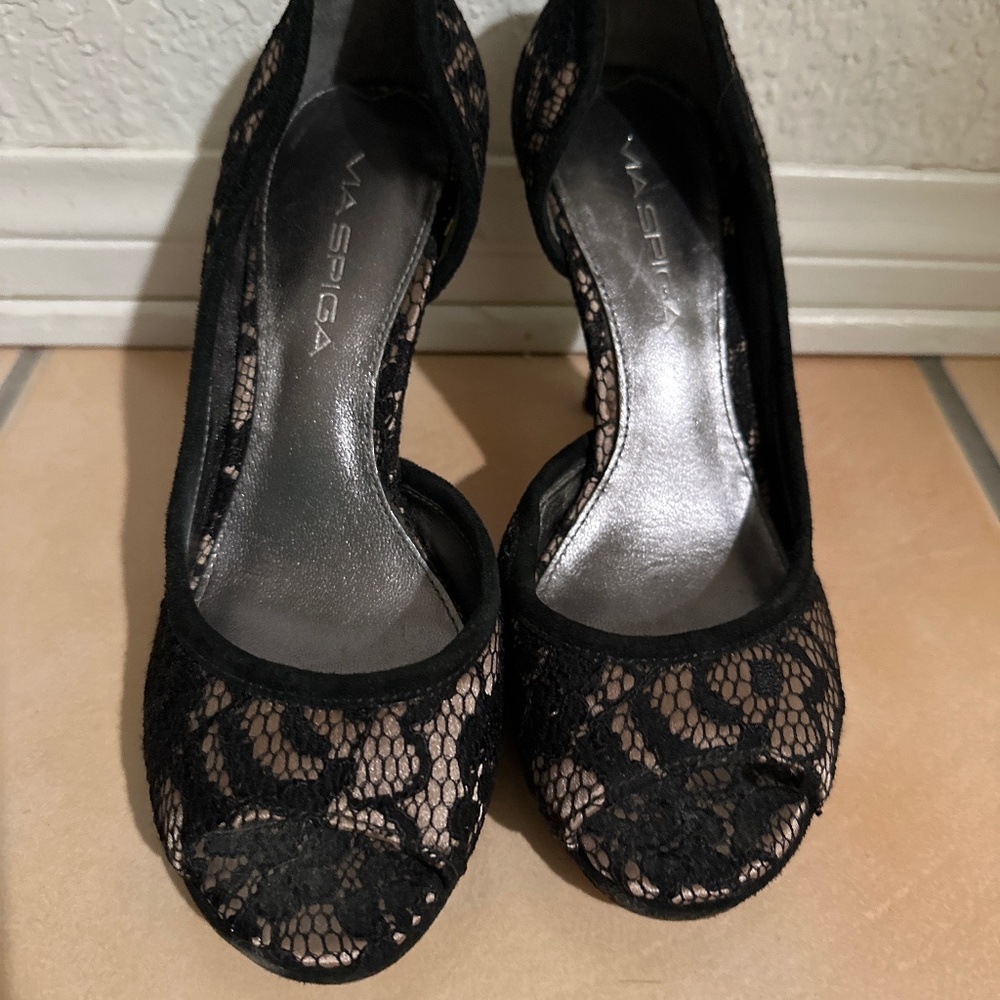 Via Spiga lace pumps